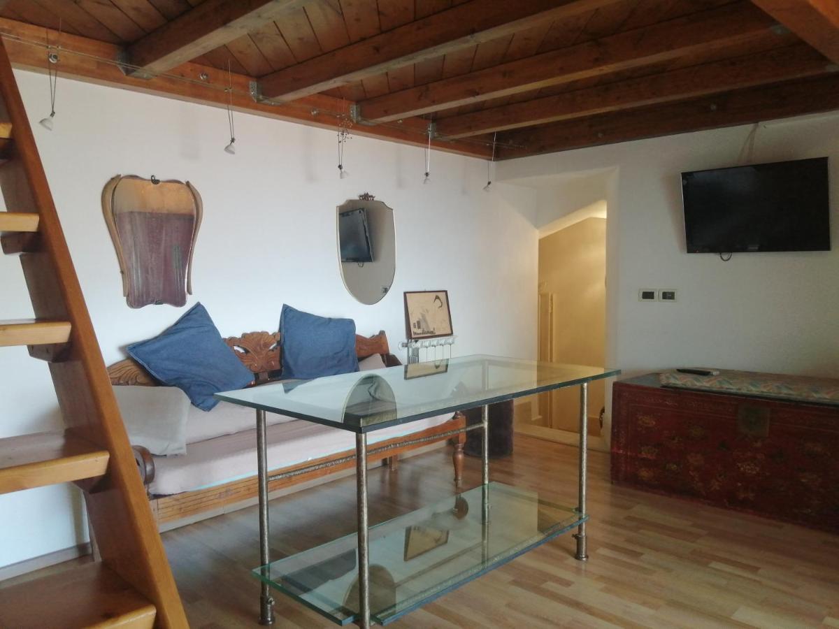 Aly Art Apartment Taormina Duomo, Gulf & Etna View Exterior photo